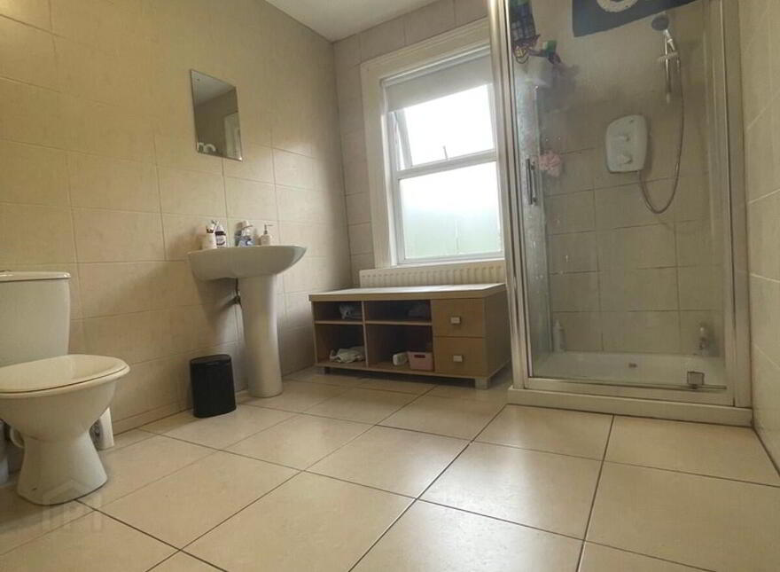 3 Wellington Park Avenue, Belfast, BT9 6DT