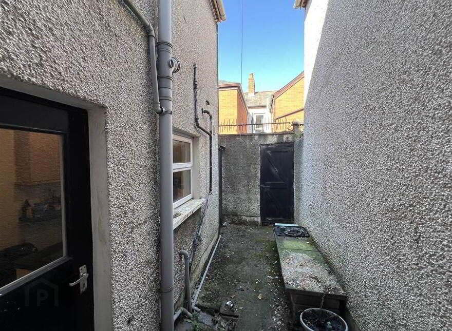 21 Windsor Road, Lisburn Road, Belfast, BT9 7FP