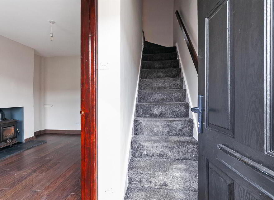 35 Parkgate Crescent, Belfast, BT4 1EU