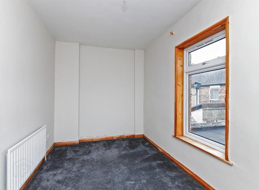 35 Parkgate Crescent, Belfast, BT4 1EU
