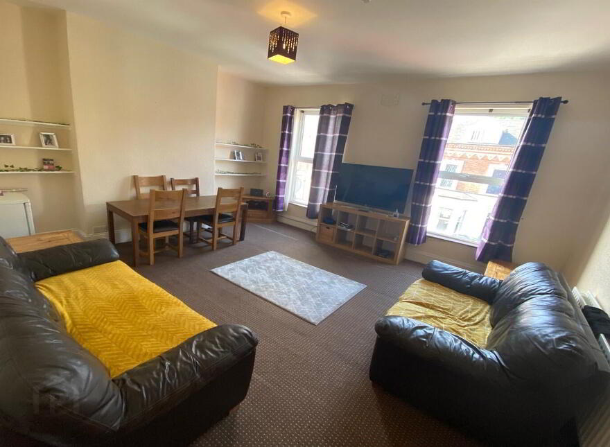 Apt 1 & Apt 2, 13 Malone Avenue, Belfast, BT9 6EN
