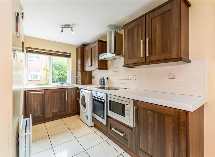 15 Ashburne Place, Dublin Road, Belfast, BT7 1SE