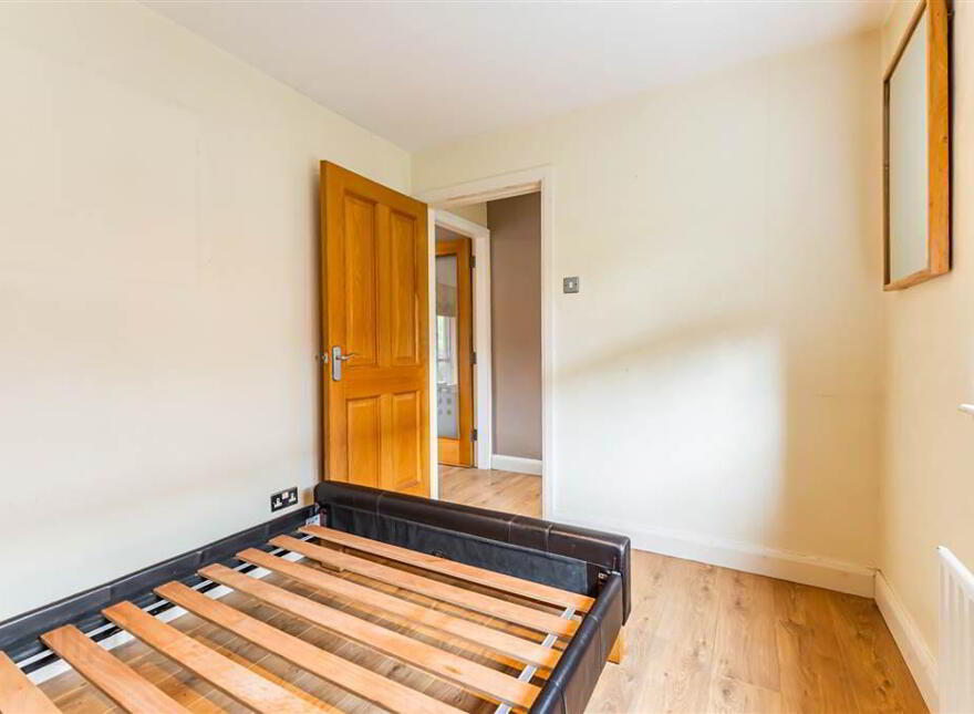 15 Ashburne Place, Dublin Road, Belfast, BT7 1SE