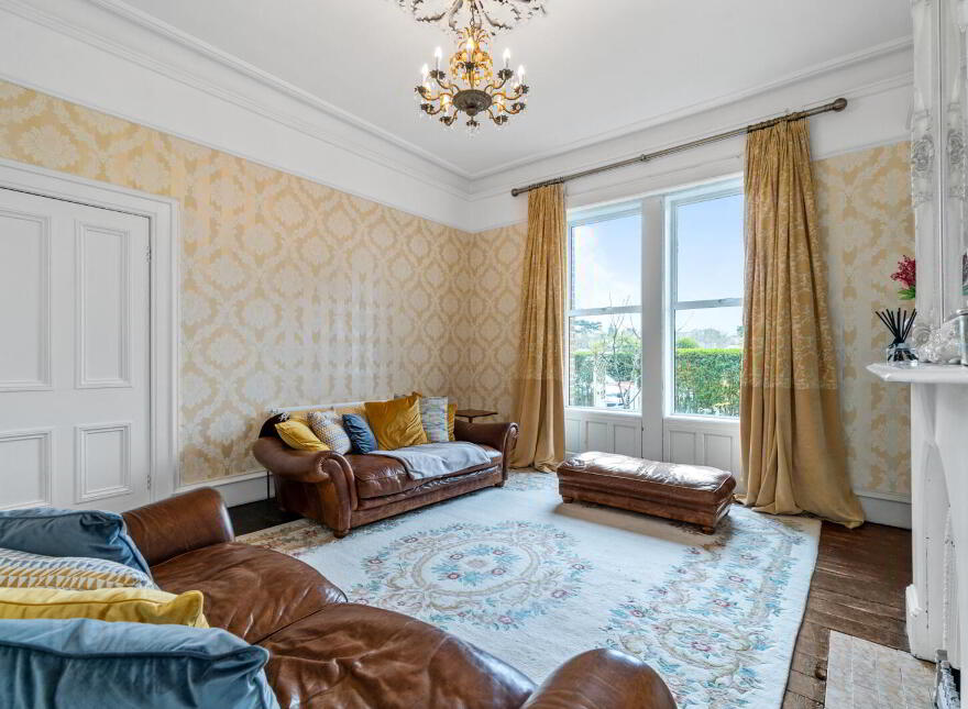 256 Ravenhill Road, Belfast, BT6 8GJ