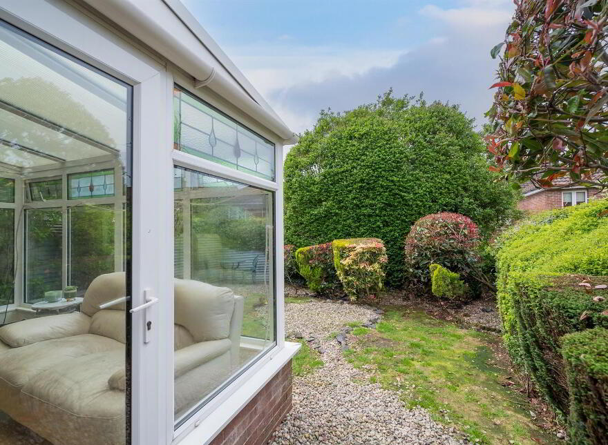 6 Knightsbridge Mews, Belfast, BT9 5EW