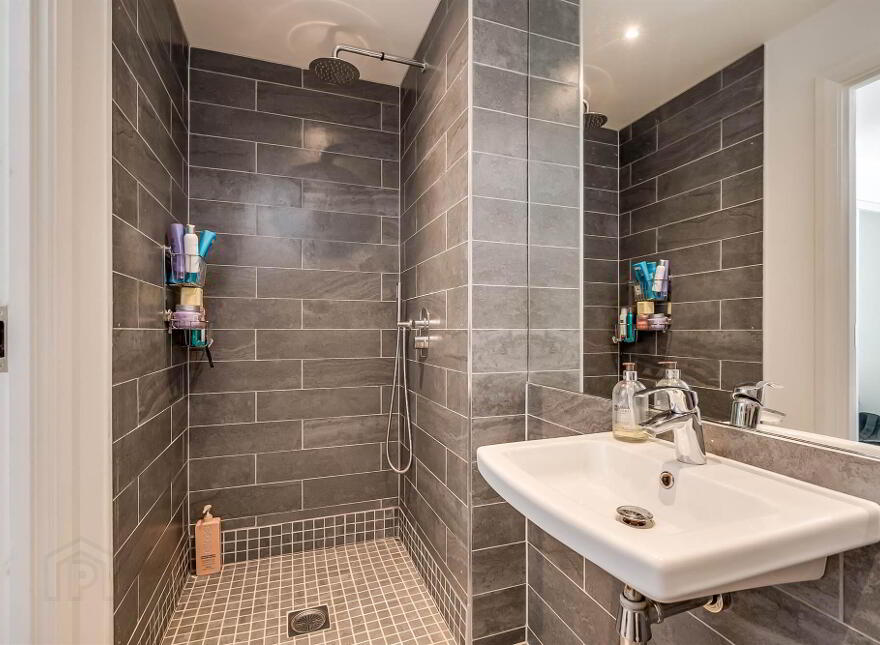 Apt 2.01 Portland, 88 55 Ormeau Road, Belfast, BT7 1FD