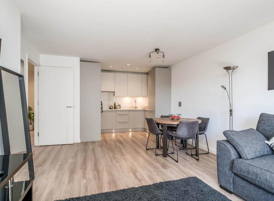 Apt 2.01 Portland, 88 55 Ormeau Road, Belfast, BT7 1FD