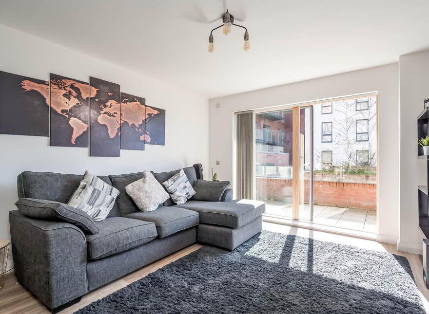 Apt 2.01 Portland, 88 55 Ormeau Road, Belfast, BT7 1FD