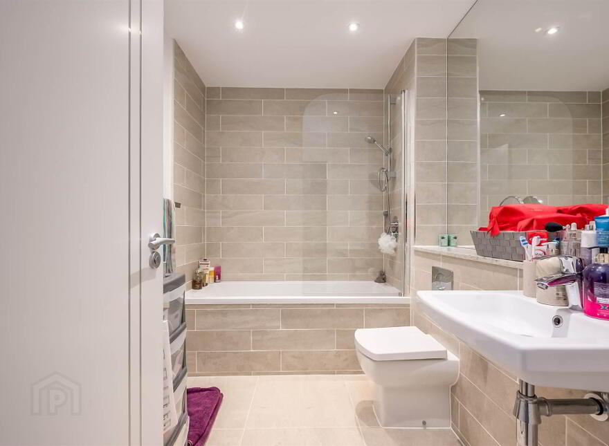 Apt 2.01 Portland, 88 55 Ormeau Road, Belfast, BT7 1FD