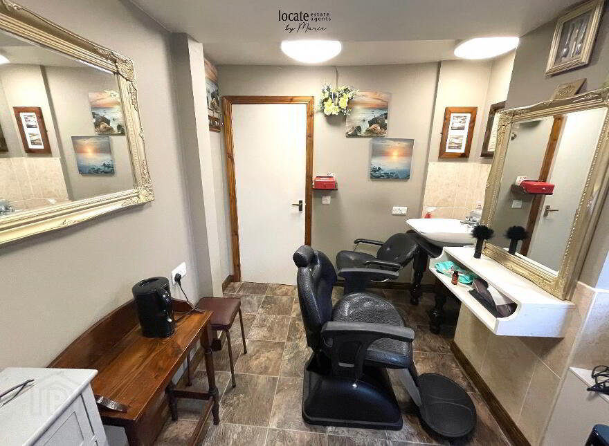 31 Main Street, Irvinestown, BT93 1GL