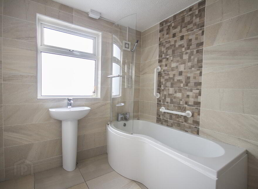 31 Emerson Street, Derry/Londonderry, BT47 6EL