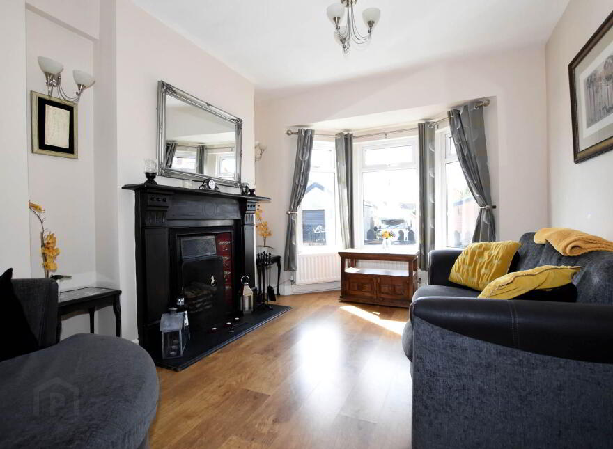 1 Stellenbosch Avenue, Donaghadee, BT21 0LH