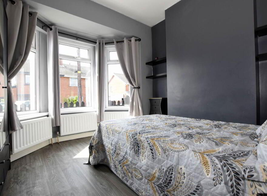 1 Stellenbosch Avenue, Donaghadee, BT21 0LH