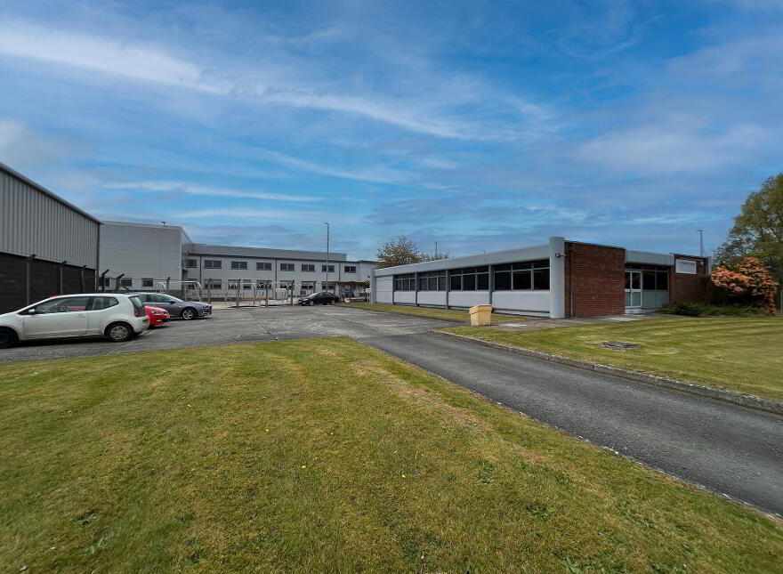 19a Ballinderry Road, Lisburn, BT28 2SA
