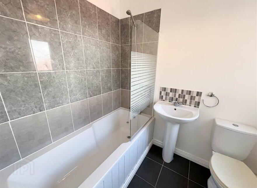 23 Oakley Street, Belfast, BT14 8BL
