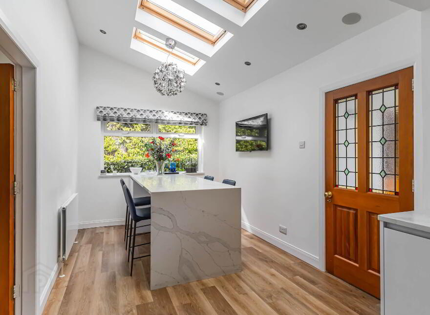 109 Saintfield Road, Lisburn, BT27 5PA