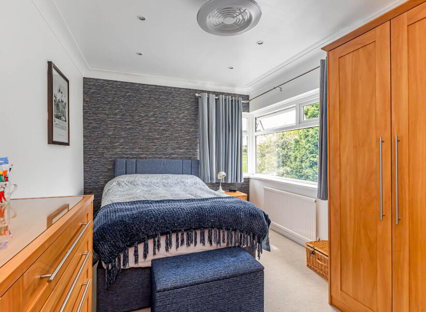 109 Saintfield Road, Lisburn, BT27 5PA