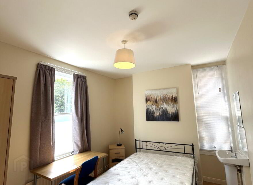 29 Malone Place, Off Lisburn Road, Belfast, BT12 5FD