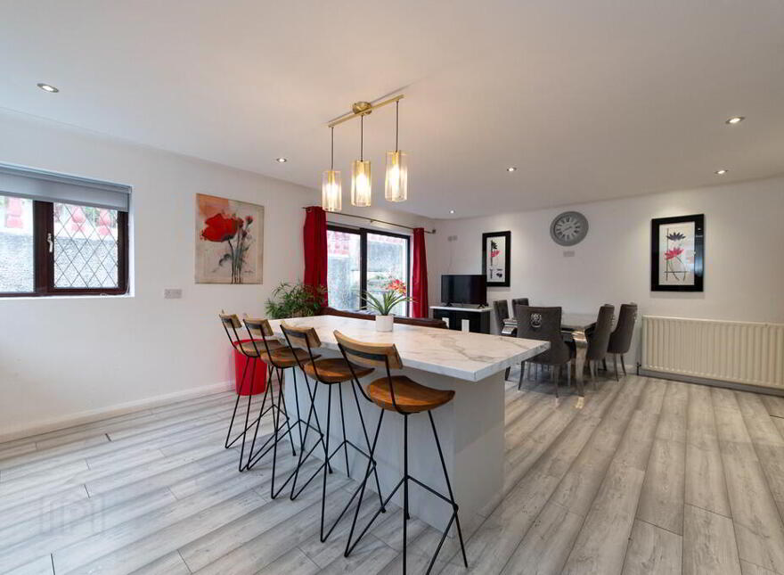 2 Fineview, Newtownabbey, BT36 6YH