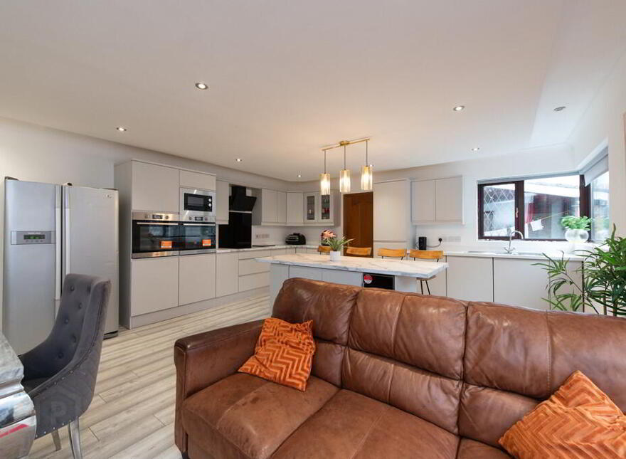 2 Fineview, Newtownabbey, BT36 6YH