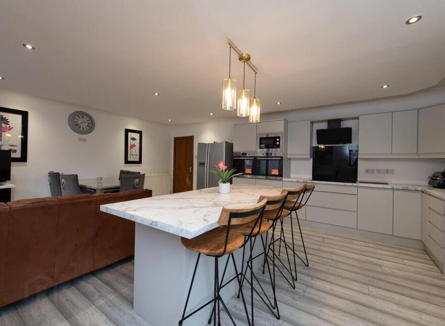 2 Fineview, Newtownabbey, BT36 6YH