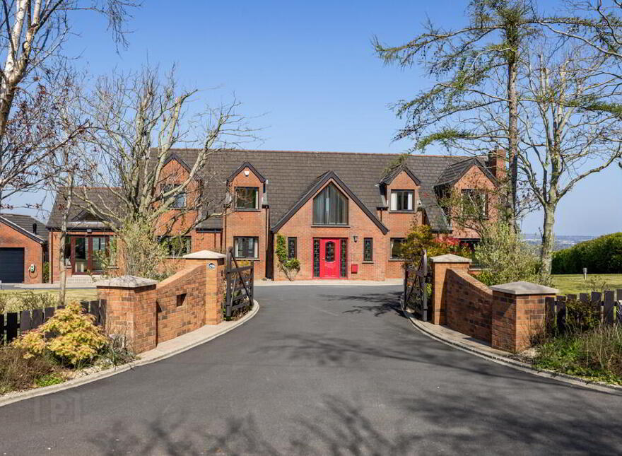 60 Ballyknock Road, Royal Hillsborough, BT26 6EF