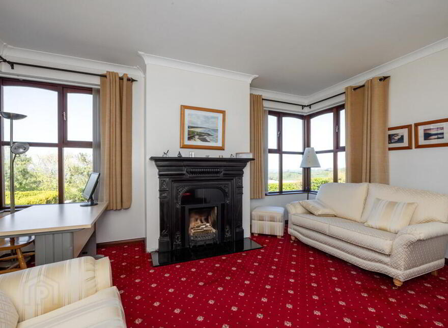 60 Ballyknock Road, Royal Hillsborough, BT26 6EF