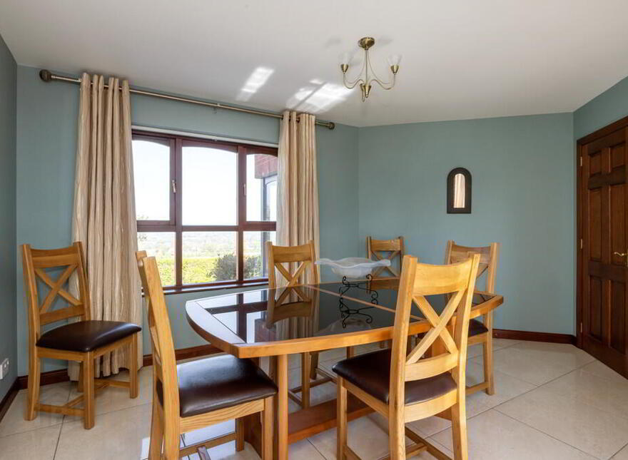 60 Ballyknock Road, Royal Hillsborough, BT26 6EF