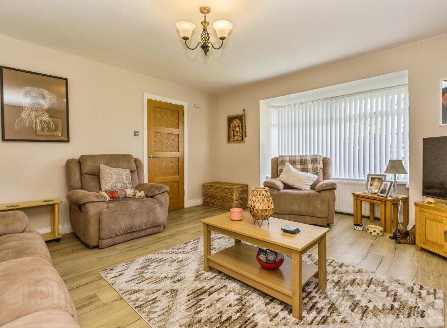15 Lord Warden's Grange, Bangor, BT19 1YN