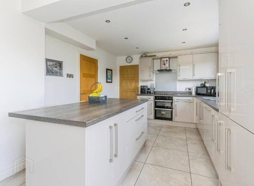 15 Lord Warden's Grange, Bangor, BT19 1YN