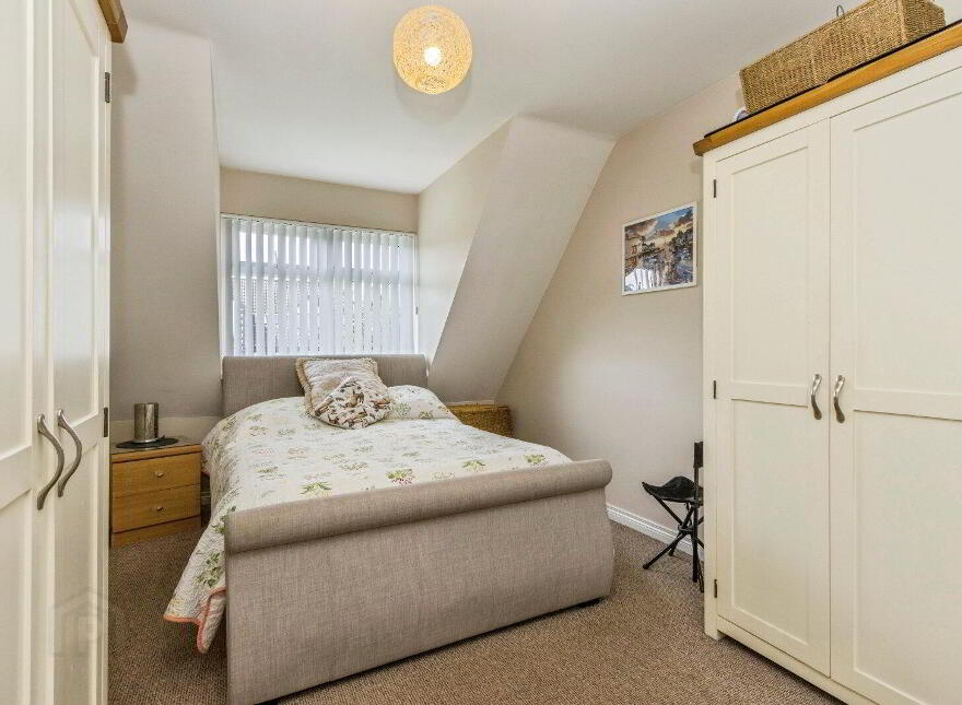 15 Lord Warden's Grange, Bangor, BT19 1YN