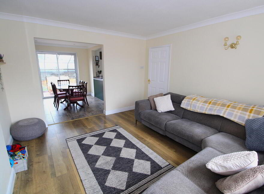 22 Lester Avenue, Lisburn, BT28 3QD