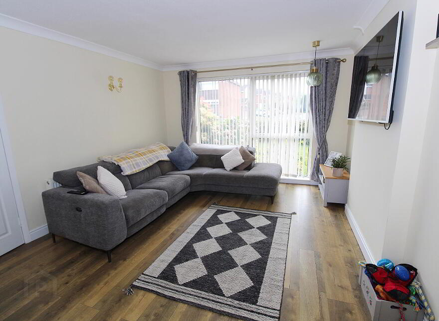 22 Lester Avenue, Lisburn, BT28 3QD