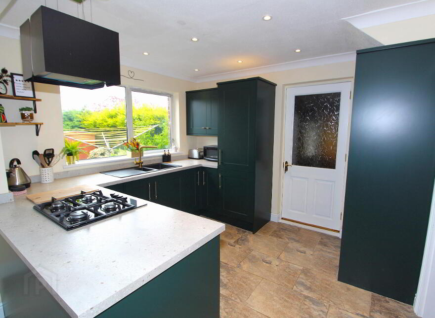 22 Lester Avenue, Lisburn, BT28 3QD