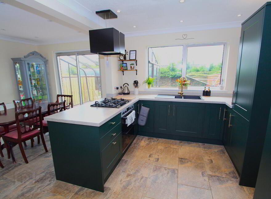 22 Lester Avenue, Lisburn, BT28 3QD