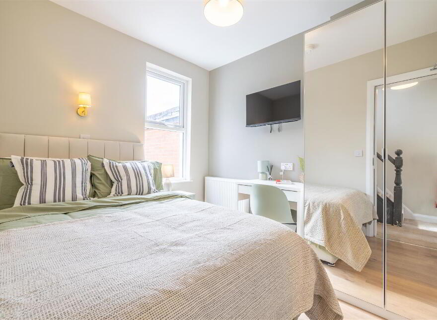Rooms 4 & 5, 28 Glendower Street, Belfast, BT6 8PD