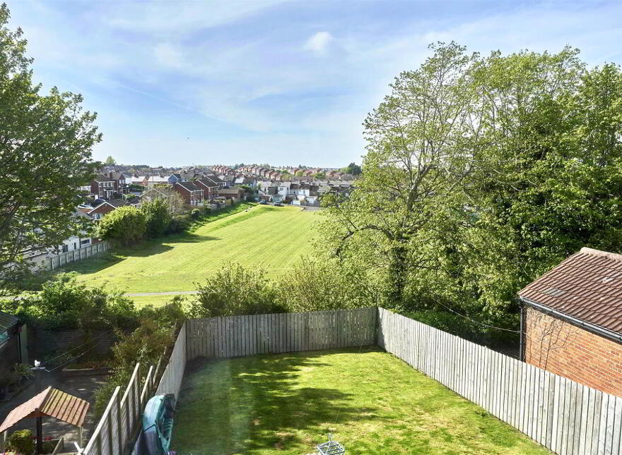 74 Church Avenue, Bangor, BT20 3EG
