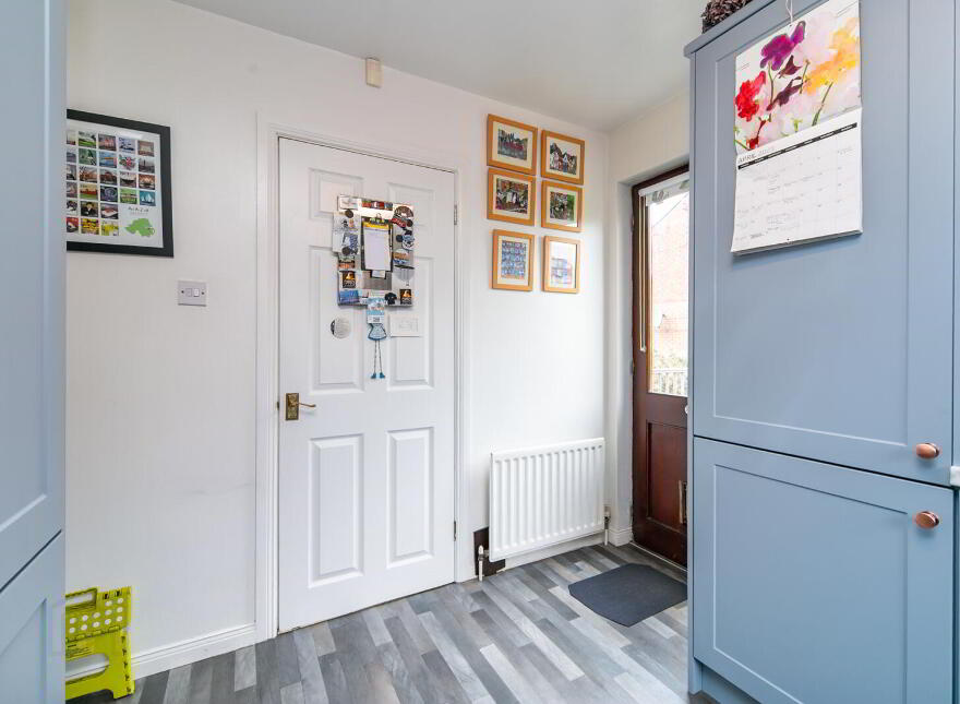 8 Thornhill Mews, Belfast, BT5 7AF