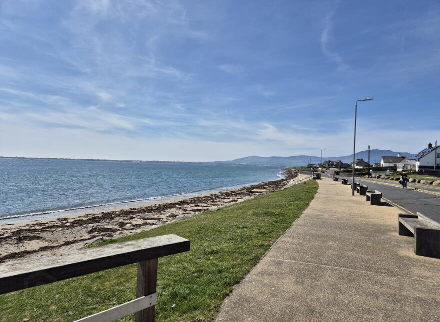 Langbank, 53 Ameracam Lane, Cranfield, Kilkeel, BT34 4LN