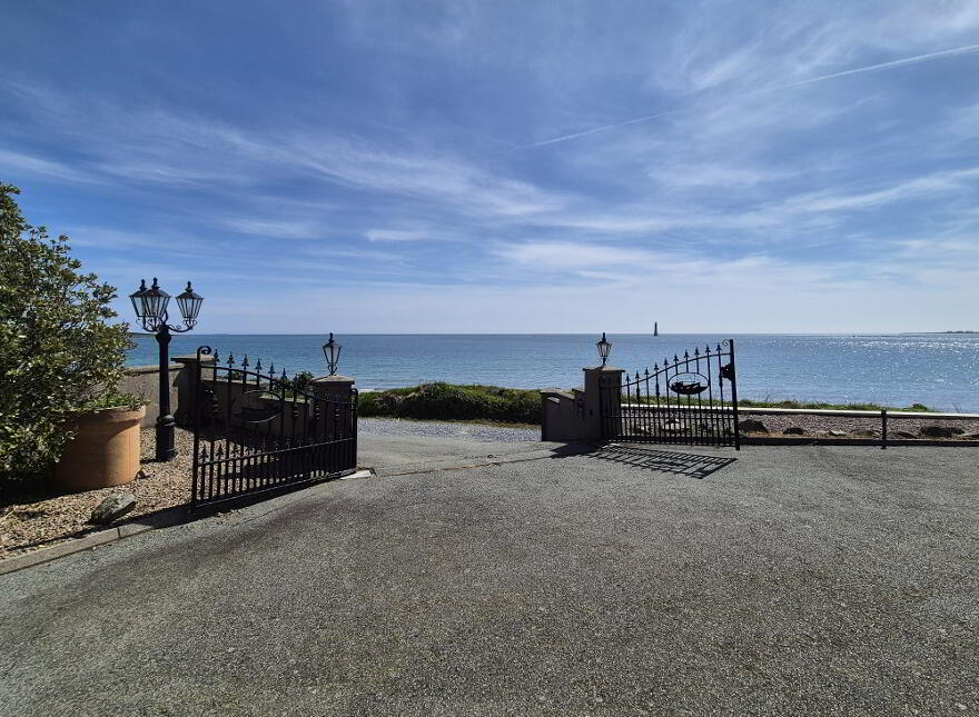 Langbank, 53 Ameracam Lane, Cranfield, Kilkeel, BT34 4LN
