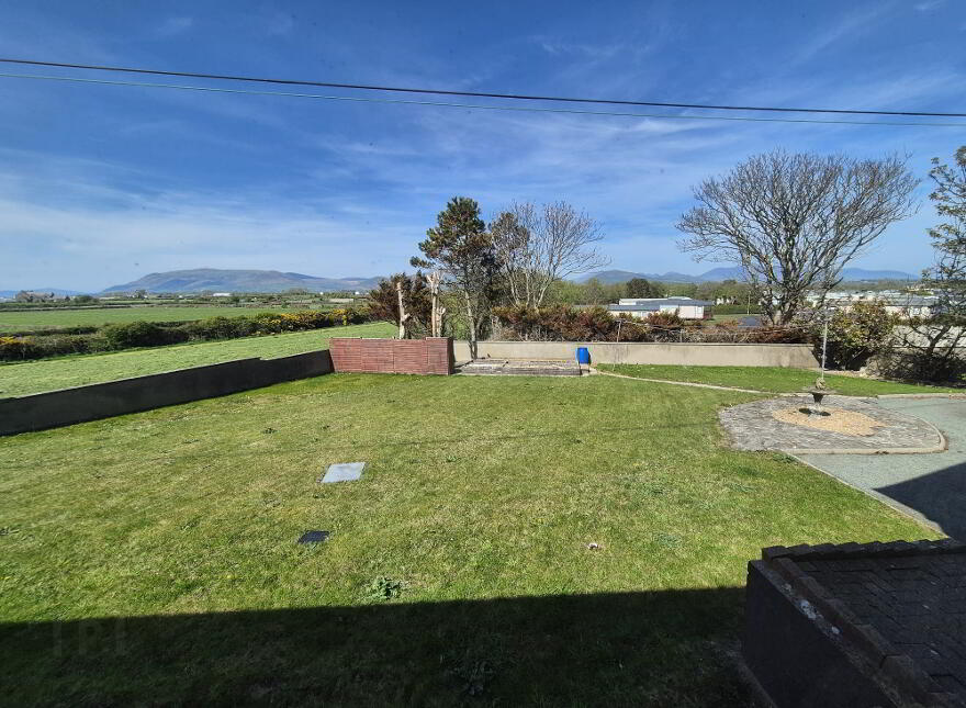 Langbank, 53 Ameracam Lane, Cranfield, Kilkeel, BT34 4LN