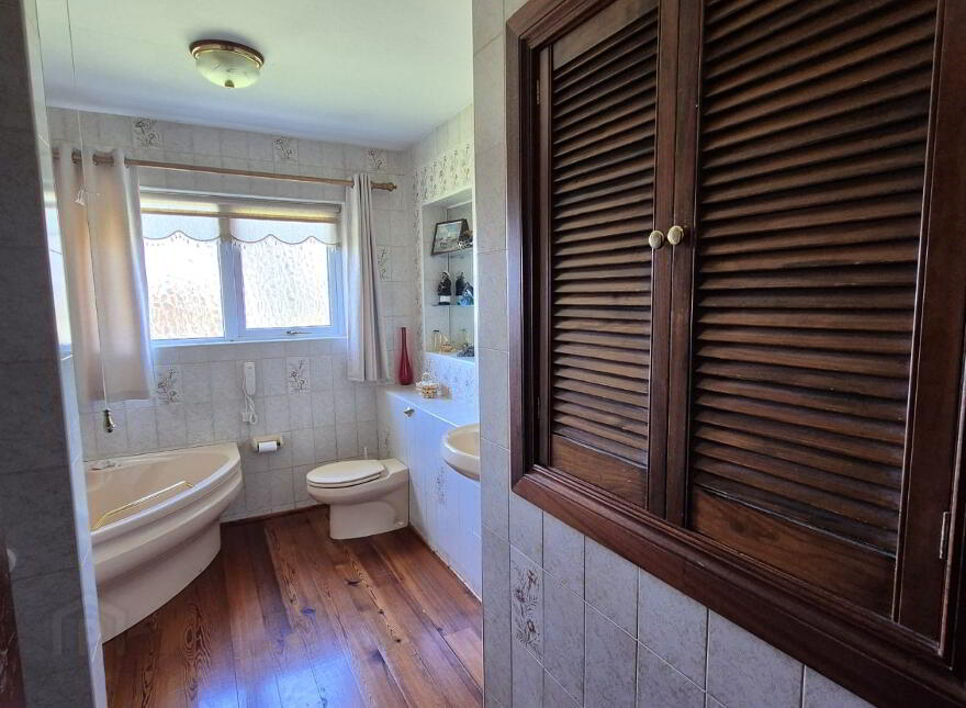 Langbank, 53 Ameracam Lane, Cranfield, Kilkeel, BT34 4LN