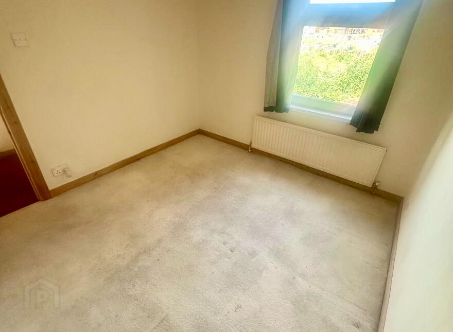 38 Florida Drive, Belfast, BT6 8EX