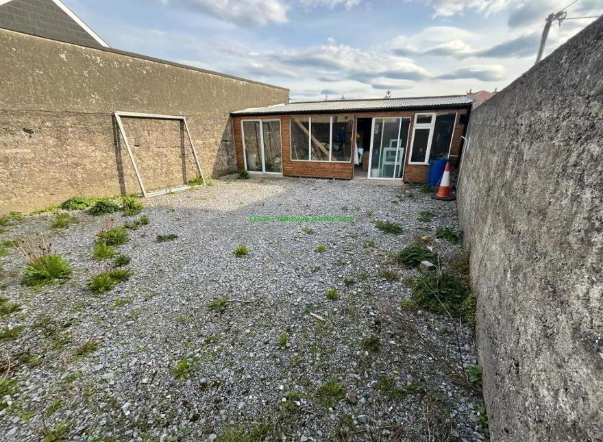 Lartigue Road ( Off Main Street), BALLYBUNION, Lartigue Road (, Off Main Street)