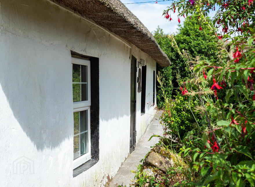 The Thatched Cottage, Laght, Rathcoole, Milstreet