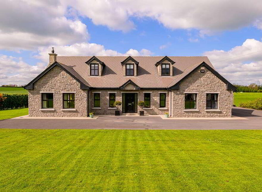 Antylstown, Navan Meath, C15W7YA