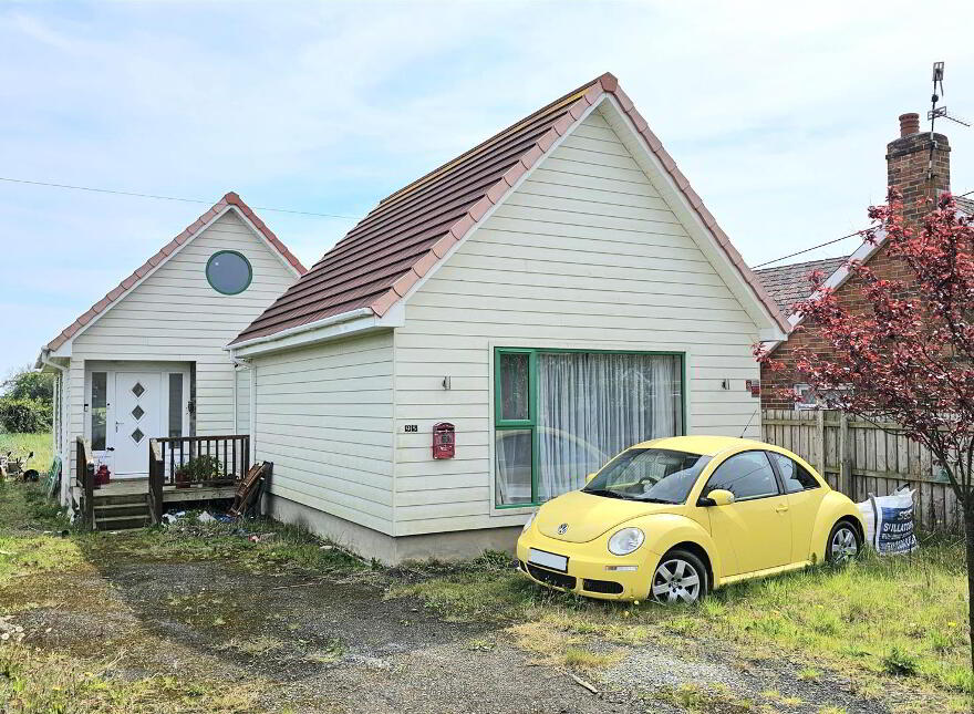 95 Larne Road, Carrickfergus, BT38 7NH photo