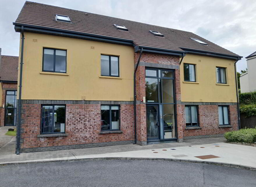 4 Wellmount Student Village, Dublin Road, Athlone, N37T259 photo