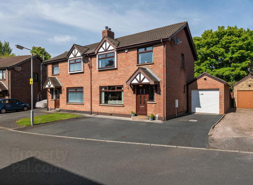 77 The Park, Millars Forge, Dundonald, Belfast, BT16 1QP photo