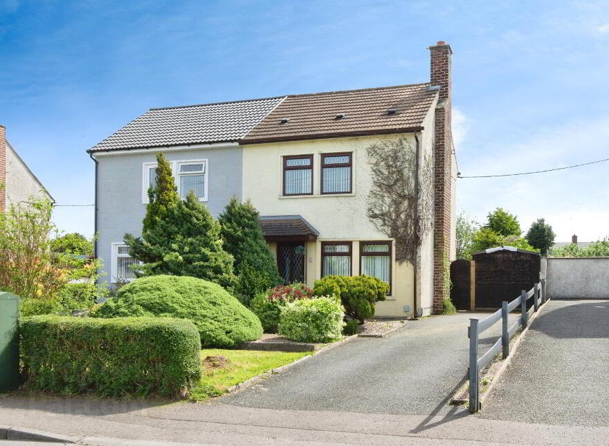 63 Benson Street, Lisburn, BT28 2AD photo
